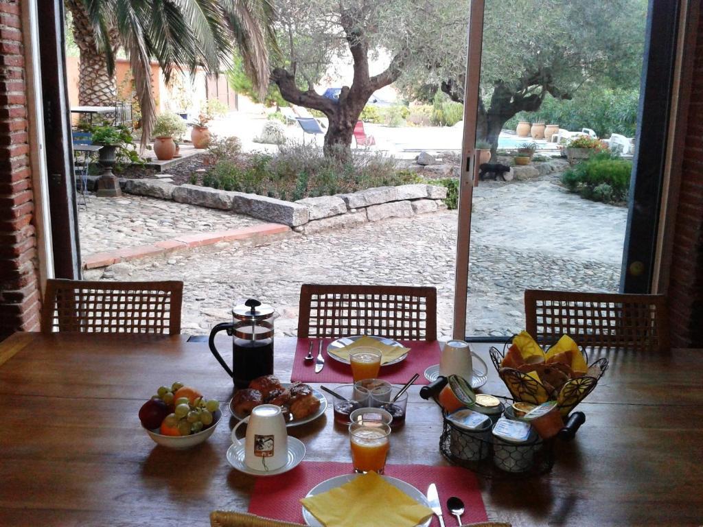 Le Chai Catalan Ortaffa Bagian luar foto